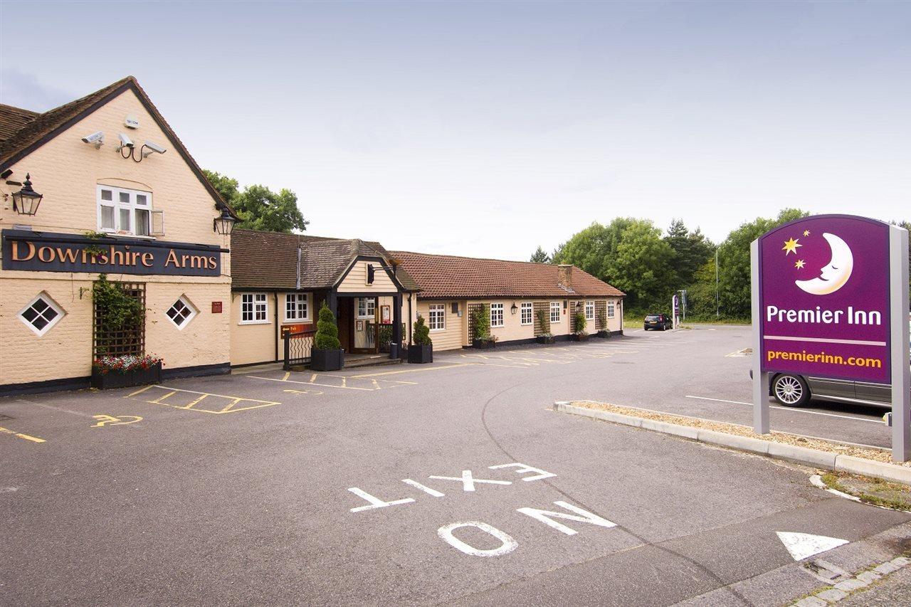 Premier Inn Bracknell Exterior photo