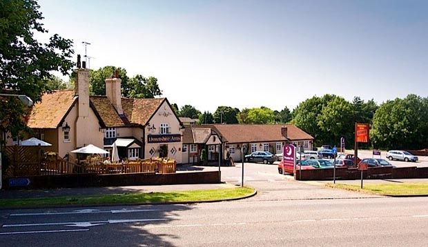 Premier Inn Bracknell Exterior photo